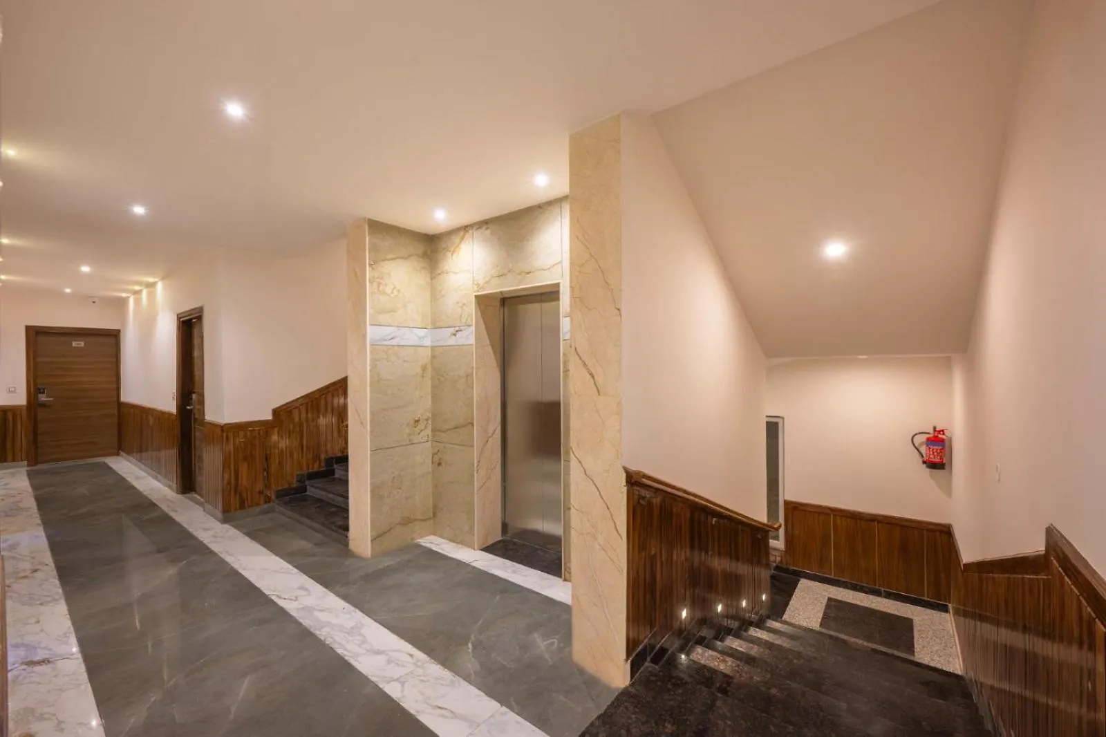 Hotel Manaw Valley Resort Shimla