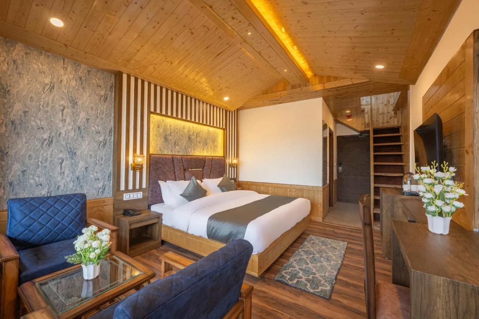 Manaw Valley Resort Shimla 4*,  India